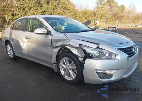 2015 Nissan Altima 2.5 Sv from USA, damaged, VIN 1N4AL3AP6FC254611